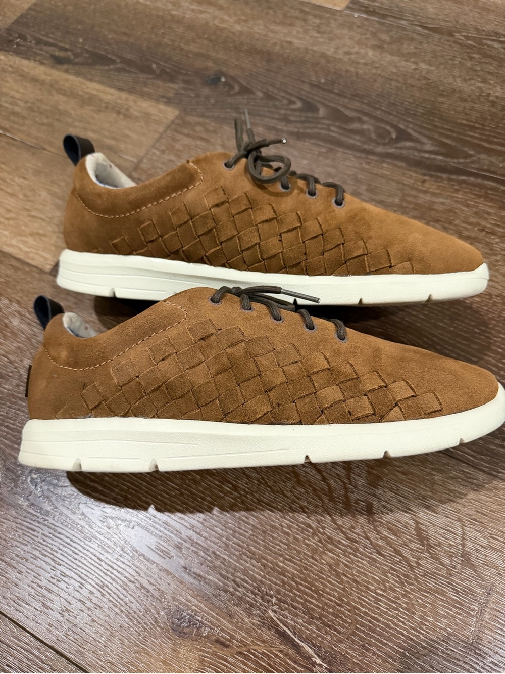 Vans  otw tesella Men's Suede Lace-Up Sneakers in Brown and White size 11